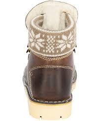 Rien de mieux qu'une belle marche dans le neige fraîchement tombée. Bottes D Hiver Furgie Femme