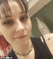 Two fugitives 'fatally shot three people in Illinois as part of wild  multi-state crime spree'