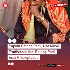 Hanya bermodalkan batang padi yang sudah tua. Good News From Indonesia Pupuik Batang Padi Alat Musik Tradisional Dari Batang Padi Asal Minangkabau Pupuik Batang Padi Ini Berasal Dari Minangkabau Sesuai Namanya Alat Musik Ini Terbuat Dari Batang Padi