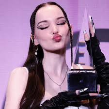 Dove Cameron Winning Awards 2023