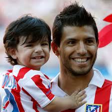 Imputadas siete personas por la muerte de diego armando maradona. Spanish Football Sports Video Benjamin Aguero Maradona Shows He Has Football In His Dna