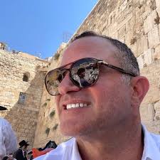 Mark D Benz (@markbenz23) • Instagram photos and videos