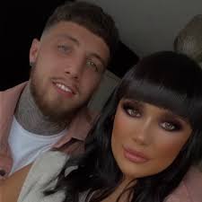 jen mitchell (@jnnfrmtchll)