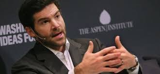 Martin Eber's Instagram, Twitter & Facebook