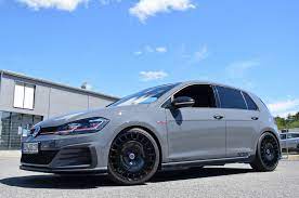 Unlike most concept cars, it is mechanically functional to the extent that it can be driven. Mk7 Vw Golf Gti Tcr Tuned To 330 Hp But What About Those Wheels Carscoops