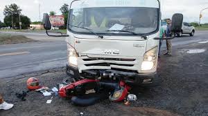 Una motociclista sufrió heridas graves al protagonizar un siniestro vial  con un camión | Prensa Libre Formosa