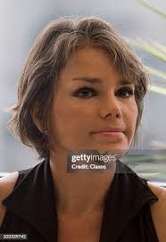 53 Roxana Chavez Stock Photos, High-Res Pictures, and Images