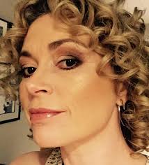 Claire Ellison (@claireellison)