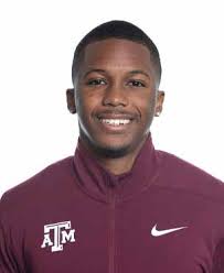 TRISHA & L.C. “CHAZ” NEELY '62