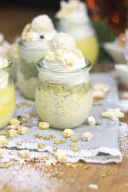 Ein Erfrischendes Weihnachtsdessert Zitronen Quark Mousse Das Knusperstubchen Dessert Schokolade Mousse Dessert Einfacher Nachtisch