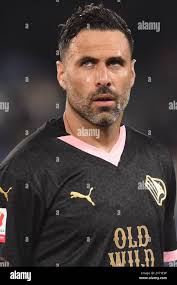 Salvatore sirigu hi-res stock photography and images