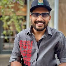 Did I get good mobile suits or should I reroll?