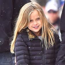 Daughter of angelina jolie and brad pitt who has traveled the world with her celebrity parents. Vivienne Marcheline Jolie Pitt Wikipedia Age Partents Height Instagram Net Worth