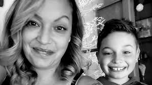 Fundraiser by Diane Plouffe : Le combat de Melissa CONTRE le cancer du sein.