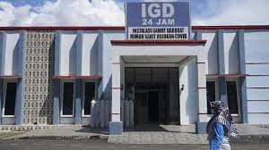 Kehadiran bupati solok selatan di lokasi syuting layar lebar «di bawah lindungan ka»bah' memang sebuah respon yang pantas bagi sebuah karya besar putra minangkabau haji abdul malik karim. Bupati Solok Ngamuk Puskesmas Hanya Buka Sampai Jam 5 Sore