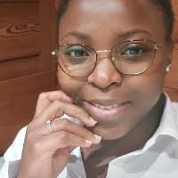 100+ profili “Esther”