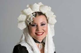 Una estudiante de Turismo, Bellea del Foc de 2011