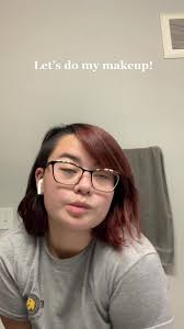 Is this even a trend still? #makeup #HPSustainableSounds #PassTheBIC #...