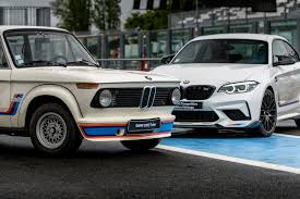 A medio siglo del 2002 Turbo, BMW le rinde tributo con el M2 ...