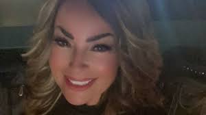 Renee Notaro's Instagram, Twitter & Facebook