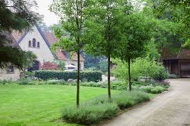 Weg Zum Gluck Bild 8 Bauernhof Garten Gutshof Traumgarten