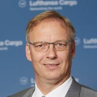 2200+ "Schmucker" profiles