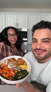 @Tia is always complaining and harassing me cause every time she comes over  ain’t no food or rations available. So because bullying works, I cooked a  delicious chicken bowl for her and YBCN Jr. I ...