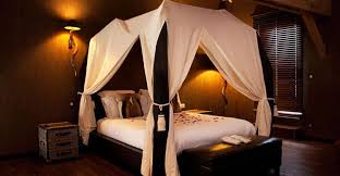 Le Clos Des Vignes Week End Romantique Avec Jacuzzi Proche Paris Restaurant Romantique Jacuzzi Suite Avec Jacuzzi