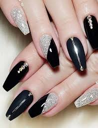Uñas acrilicas negras matte si te gustan deja un ♥️ un gusto trabajarte tus uñitas amiga, gracias por la confianza ♥️. Unas Acrilicas Color Negro
