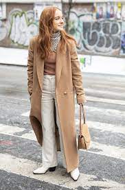 This pretty coat style never realy goes out of fashion, and looks especially right with dressier outfits. Pin On Street Style