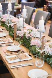 Lange Tafel Mit Eukalyptus Garland Hochzeitsempfang Tischdekoration Weihnachtsdekoration Greener Hochzeit Tischdecken Lange Tafel Hochzeit Tischdekorartion