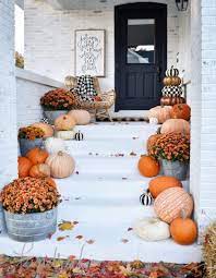 Use These Beautiful Fall Decor Ideas To Decorate Your Porch These Cheap And Easy Ideas Wi Fall Decorations Porch Front Porch Decorating Fall Front Porch Decor