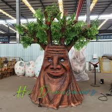 Tafsirin Magana Animatron Kirsimeti Bishiyar Kirsimeti