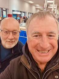 A pleasure earlier today, to bump into this fellow Gilberdian and charming  gent Bill Kendall