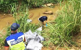 Get their location and phone number here. Selangor To Amend Laws For Harsher Punishment Of River Polluters Free Malaysia Today Fmt