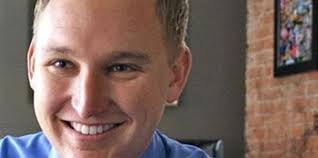 Gay Cincinnati Councilman Pushes for Equal Employee Benefits