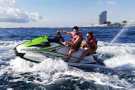 Build & price the best personal watercraft, request a quote and find a dealer. Jet Ski Experience Ohne Lizenz In Barcelona 2021 Katalonien Tiefpreisgarantie