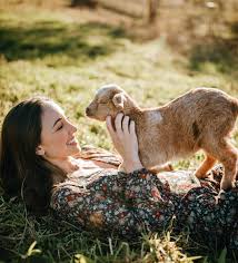 By Julia Trotti Farm Photography Country Senior Pictures Animal Photography