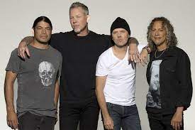 1 around the world, selling over 800,000 copies worldwide in its first week. Metallica Delivers Metal While In Motion The Daily Gazette