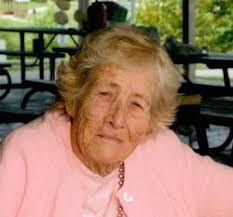 Mrs Minnie Frances Paxton Slusser (1923-2010)