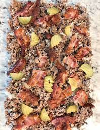 Card Start Off By Cooking The Bacon Then Season And Brown The Ground Beef With Choppe Bacon Cheeseburger Casserole Cheeseburger Casserole Keto Recipes Dinner