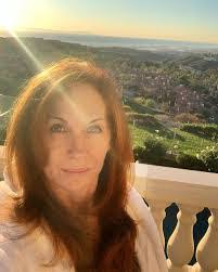 Beverly Lowman's Instagram, Twitter & Facebook