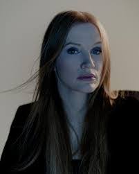 Shannon Chastain's Instagram, Twitter & Facebook