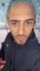 Woke up to my grandma tryna play me! Smh it be ur own family!