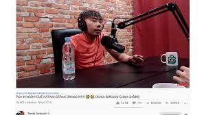 Kemudian, nikita mirzani memuji penampilan roy kiyoshi lebih baik yang sekarang dari pada dagu yang. Dibully Mirip Beauty Blender Roy Kiyoshi Lantas Buktikan Di Depan Cermin Benar Juga Iya Ya Mirip Tribun Wow