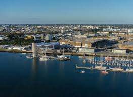 Retrouvez tout sur le fc lorient : Discover Lorient La Base Keroman Submarine Base Lorient
