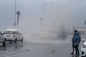 Cyclone has claimed at least two lives in goa. 9hsqqtonr0iium