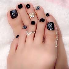 I can't believe i even entertained the idea of trying to move on my own with. Fall Pedicure Designs Google Search Cute Toe Nails Pretty Toe Nails Toe Nail Designs