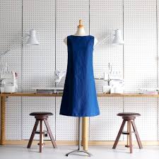 fab 092 リネン薄キャンバスのノースリーブワンピース fab fabric sewing studio 布地のオンライン通販とソーイングスクール ワンピース作り方 無料型紙 ワンピース 型紙 無料