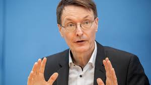 In 2005 he was elected into the german bundestag, where he is a member of the committee on health politics. Sealing Everything Actors Criticize Corona Policy Karl Lauterbach Reacts Archyde